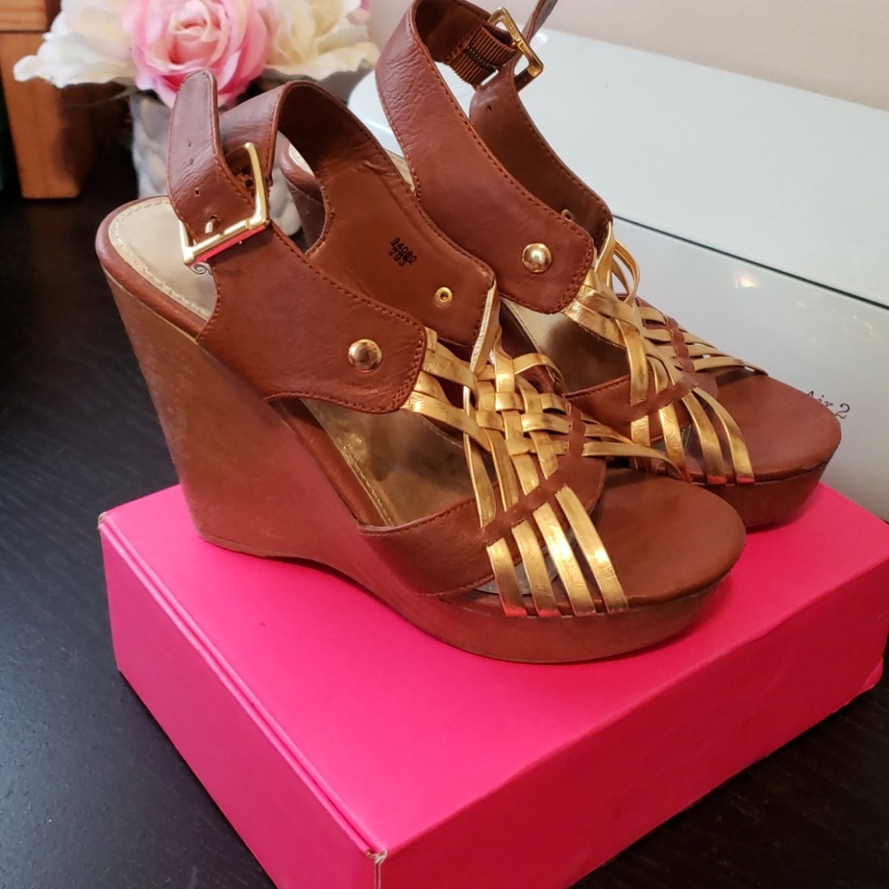 Brash Sandal Wedges